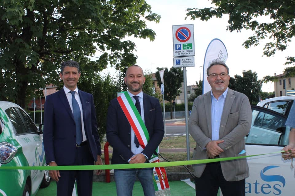 Inaugurata la prima stazione di ricarica elettrica a Brusaporto!